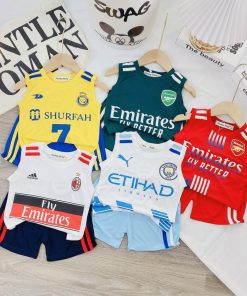 Bộ sát nách thể thao bé trai Minkey Baby