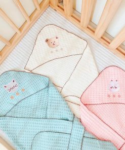 Ủ choàng thêu vải Waffle Monona