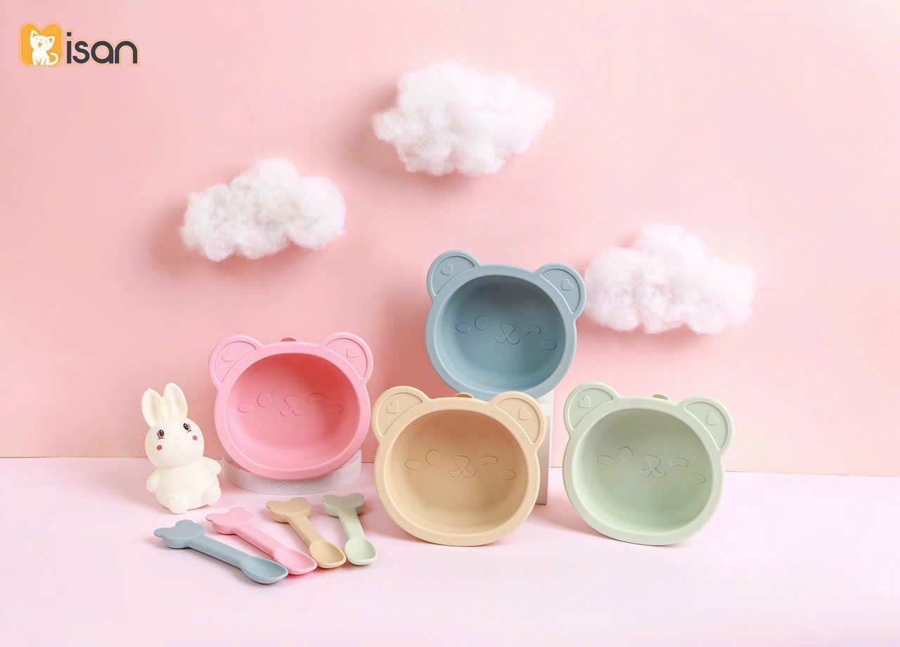 Bát ăn dặm hình gấu silicone tặng kèm muỗng Misan